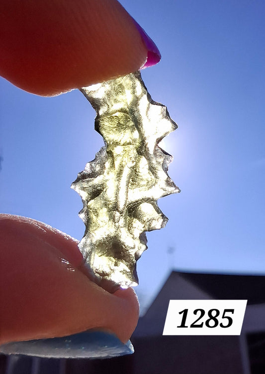 Moldavite Piece, JEZKOVNA BESEDNICE, 1.16g, Tektite (Ref: 1285)