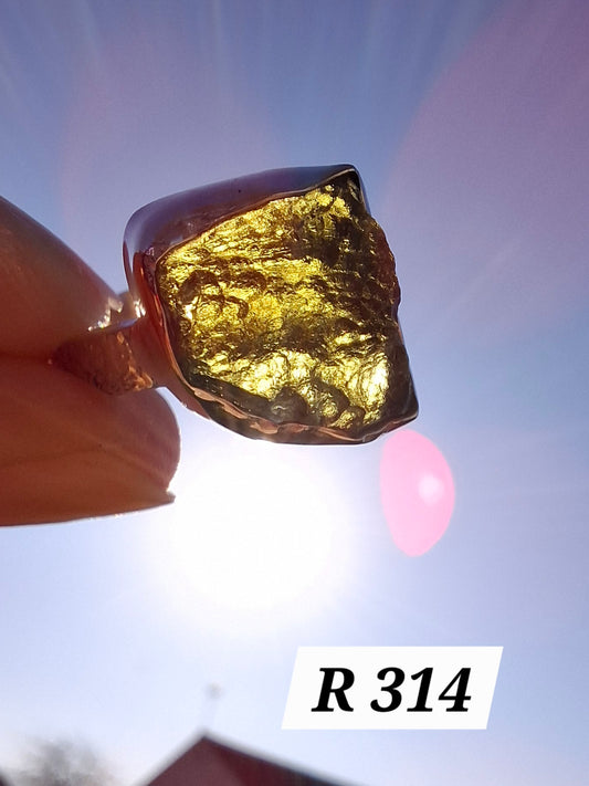 Moldavite Ring, size P, 925 Silver, Tektite (Ref: R314)