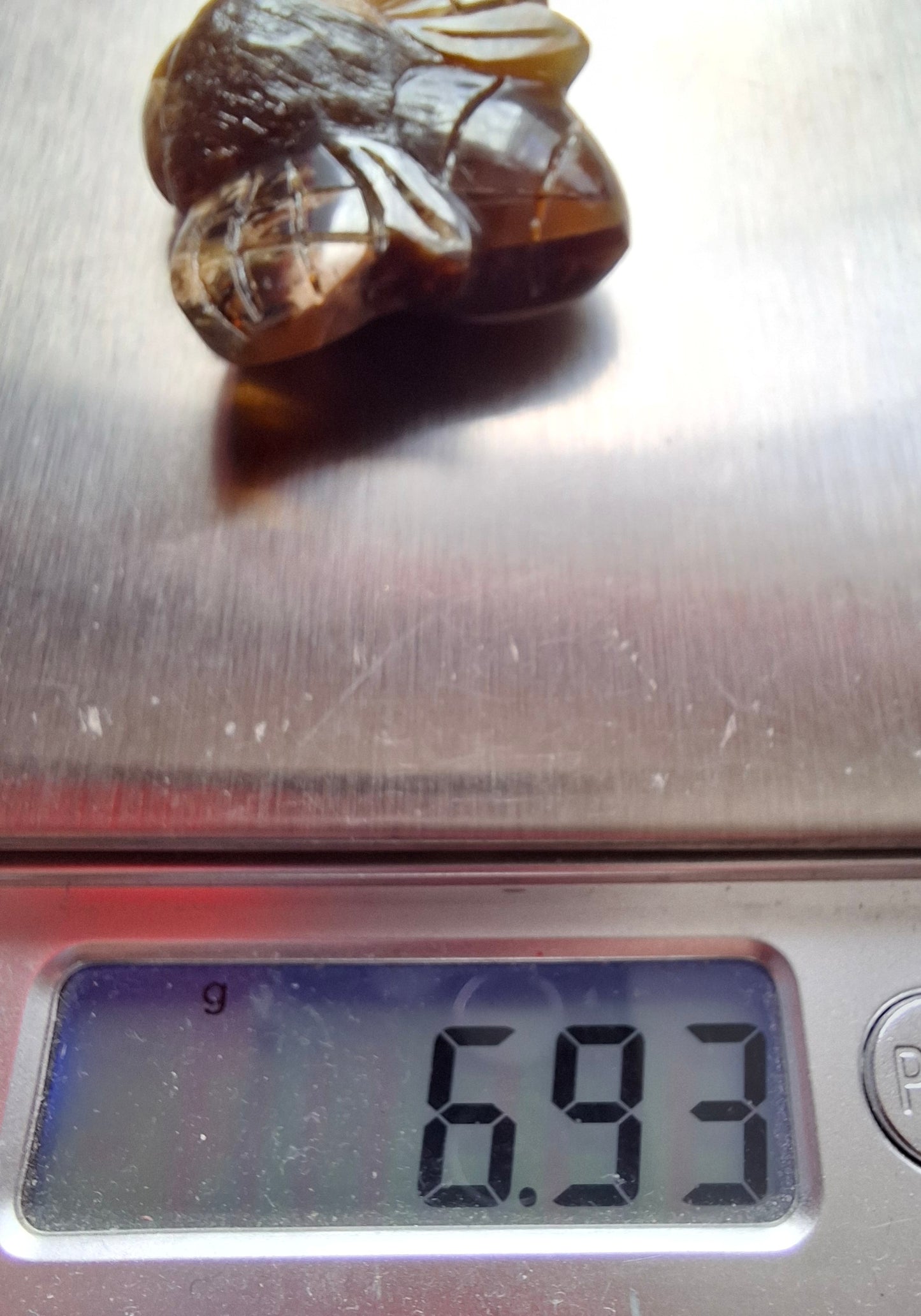 Red Amber Honey Bee Carving, 6.93g, Fossil (Ref: Bee33)
