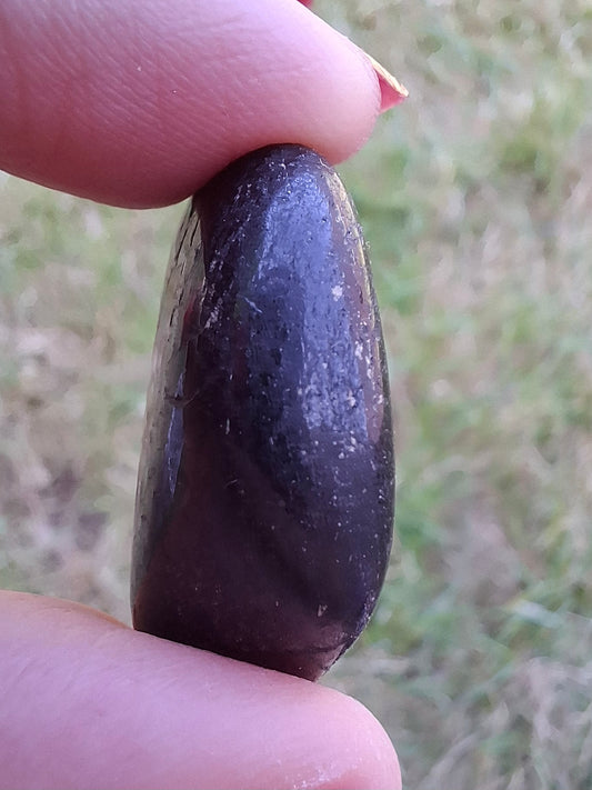 Black Tourmaline, Tumble Stone, Crystal (Ref: T220)