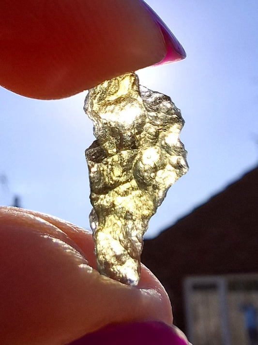 Moldavite Piece, 0.61g, Tektite (Ref: 1457)
