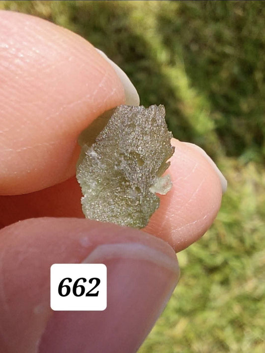 Moldavite Piece, 0.53g, Tektite (Ref: 662)