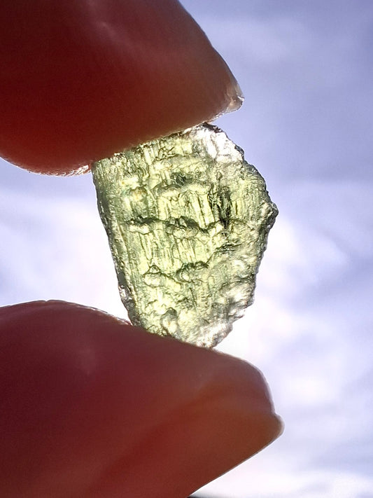 Moldavite Piece, 0.96g, Tektite (Ref: 1330)