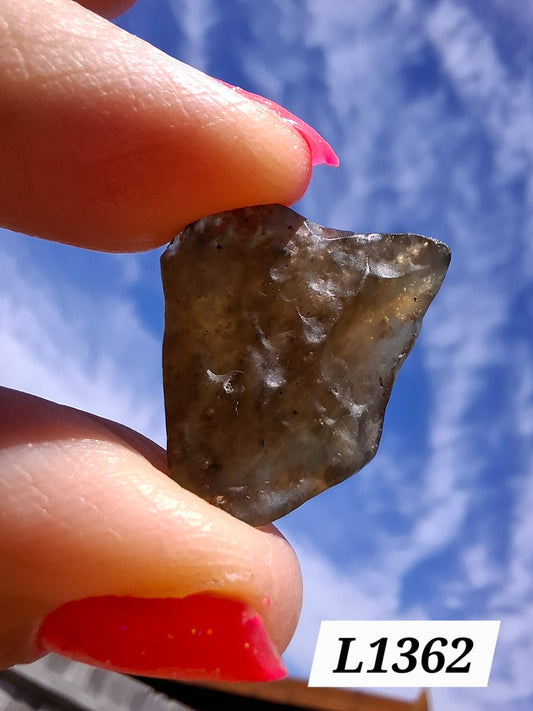Libyan Desert Glass (darker) Piece, 3.40g, Tektite (Ref: L1362)