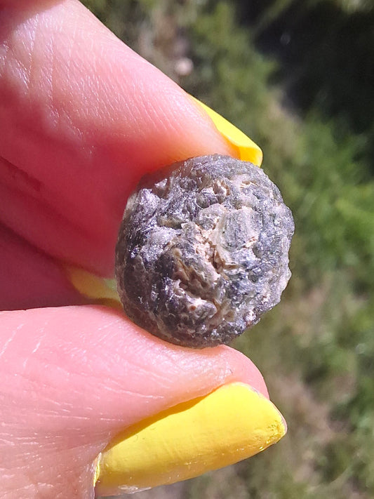 Moldavite Piece, 2.09g, Tektite (Ref: 1510)
