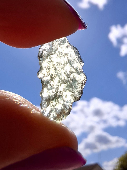 Moldavite Piece, 0.43g, Tektite (Ref: 1435)