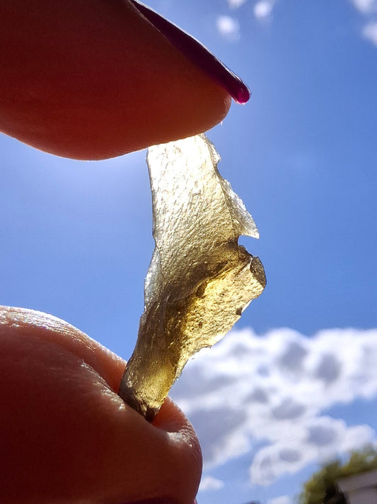 Moldavite Piece, 1.08g, Tektite (Ref: 1429)