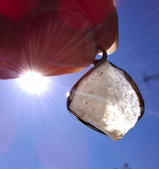 Libyan Desert Glass Pendant, 925 Silver, Tektite (Ref: LP104)