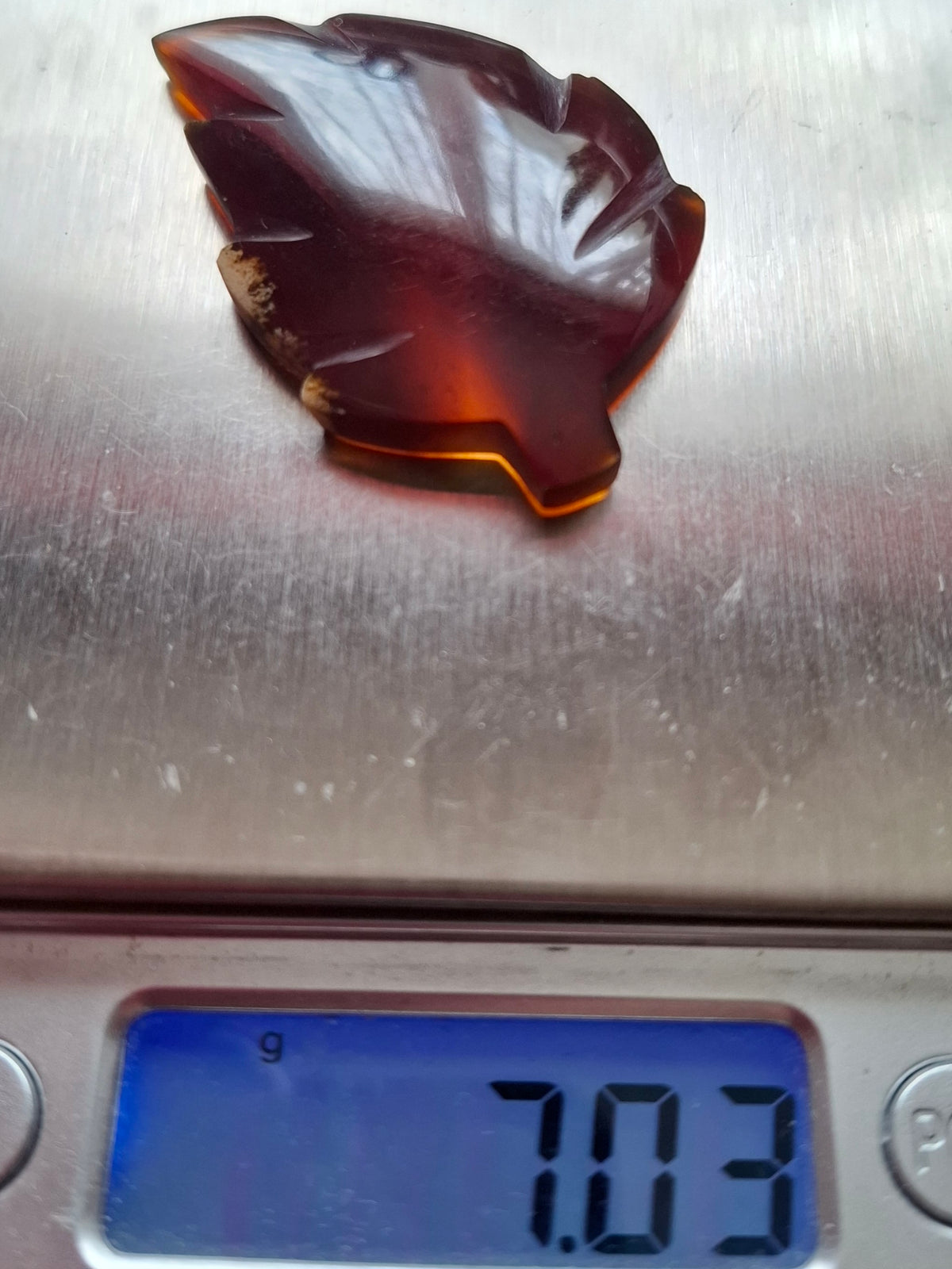 Red Amber Leaf Carving, 7.03g, Fossil (Ref: Leaf11)