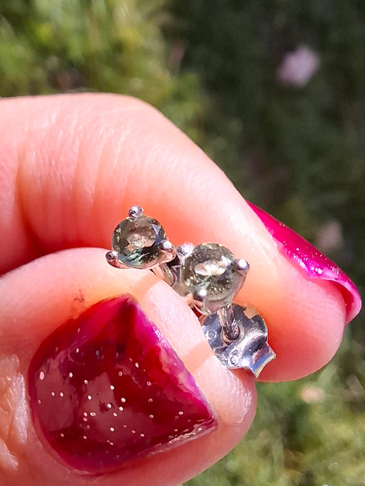 Moldavite (Faceted) 3mm Stud Earrings, 925 Silver (Ref: Pair59)