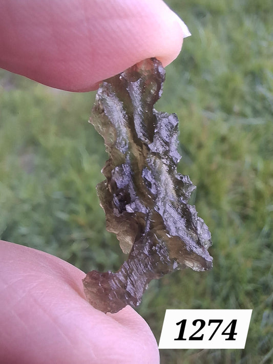 Moldavite Piece, JEZKOVNA BESEDNICE, 1.61g, Tektite (Ref: 1274)