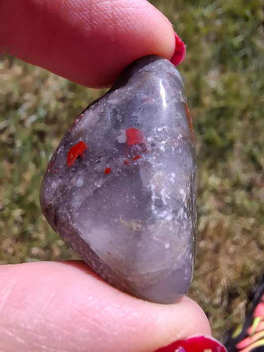 African Blood Stone, Tumble Stone, Crystal (Ref: T177)