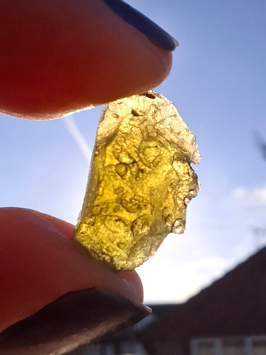 Moldavite Piece, 1.16g, Tektite (Ref: 1393)