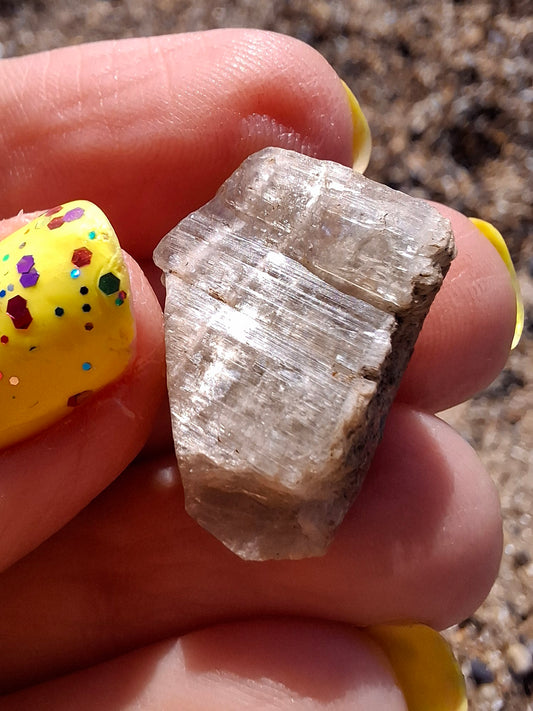 Diaspore (Zultanite), 4.39g, Crystal (Ref: DIS2)