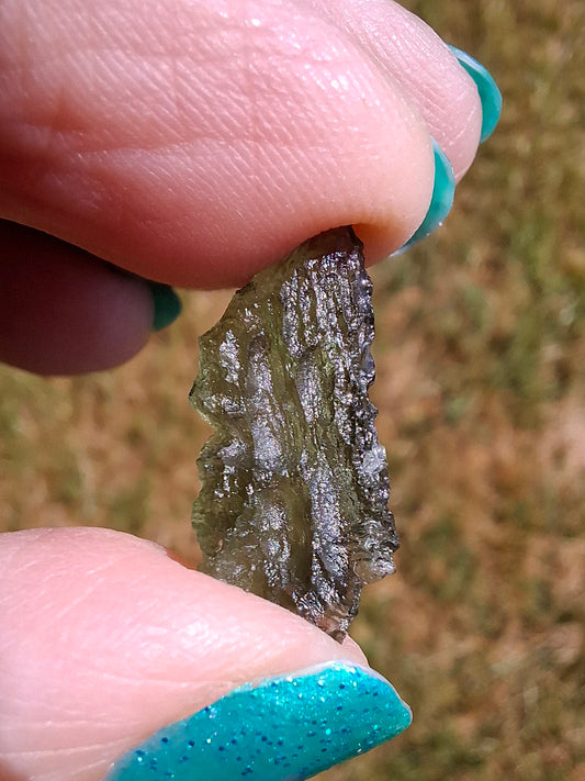Moldavite Piece, 0.84g, Tektite (Ref: 1418)
