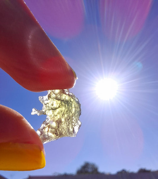 Moldavite Piece, 1.14g, Tektite (Ref: 1511)
