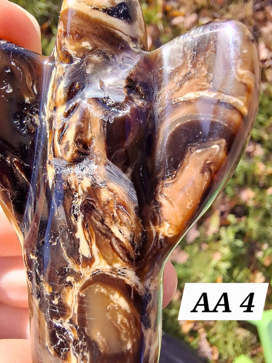 Red Amber Angel, 15.65g, Carving, Fossil (Ref: AA4)