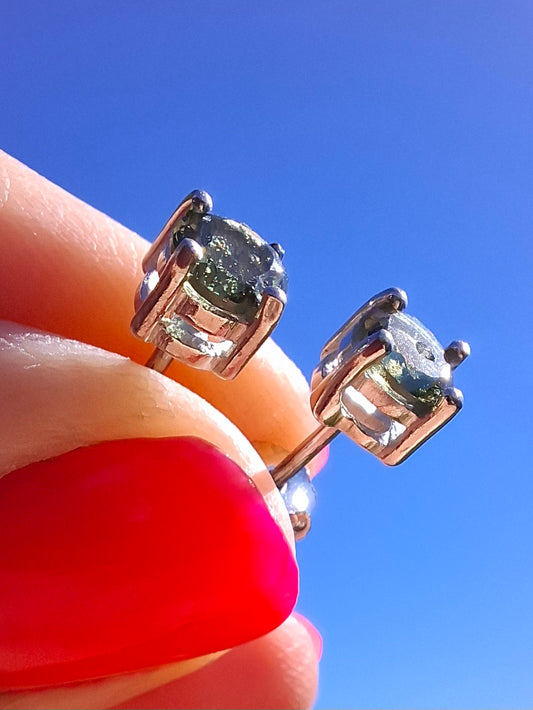Moldavite (faceted) 5mm STUD EARRINGS, 925 Silver, Tektite (Ref: Pair17)