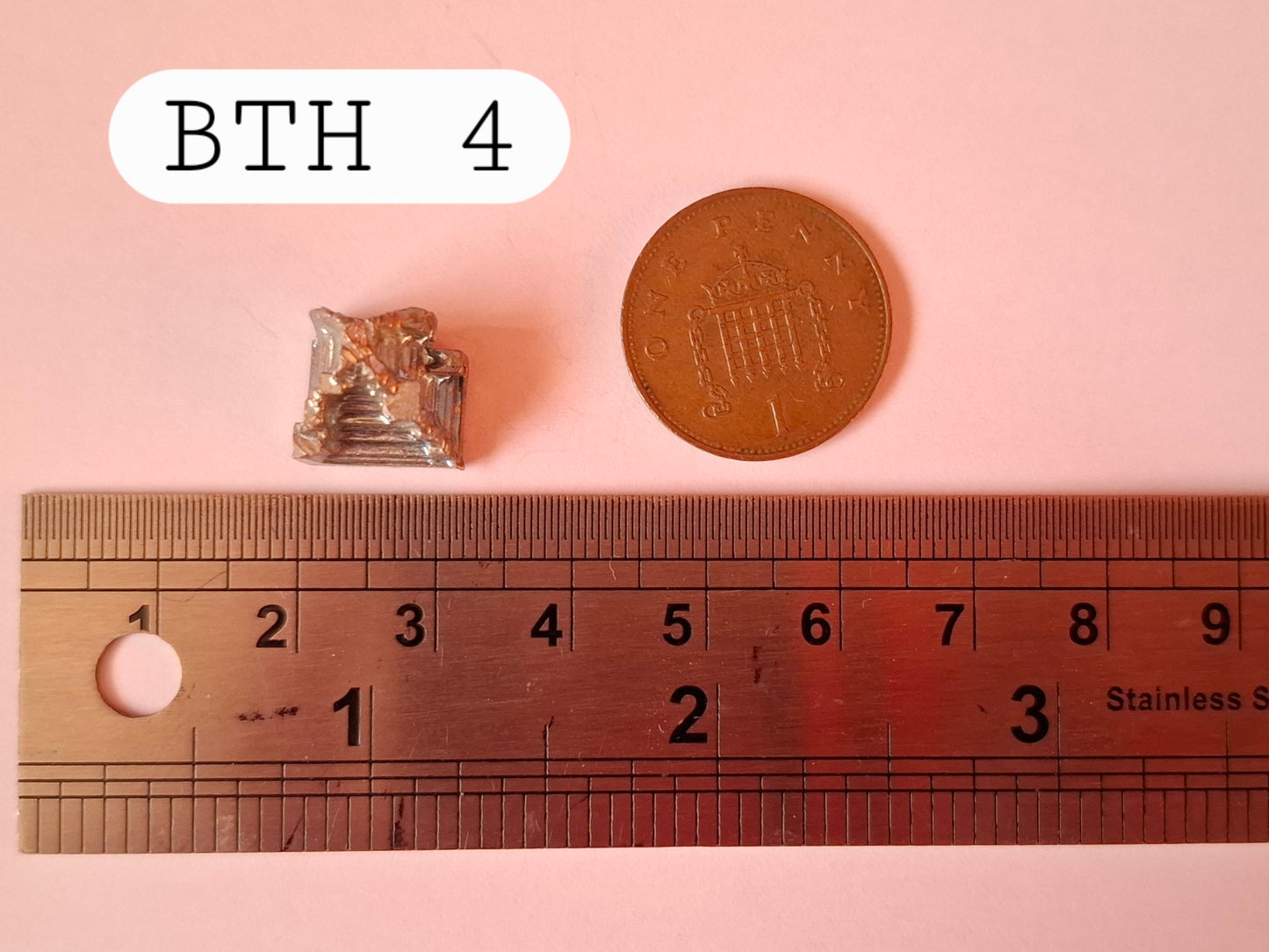 Small Bismuth, Crystal (Ref: BTH4)