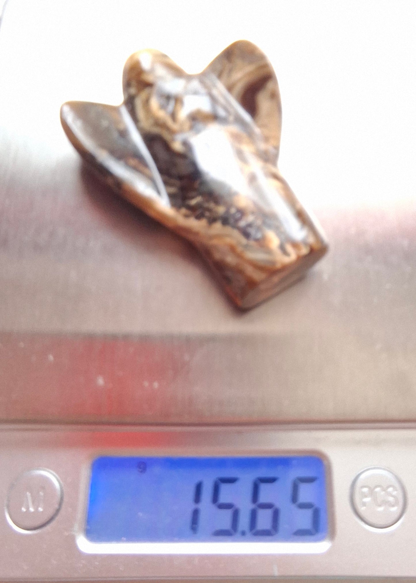 Red Amber Angel, 15.65g, Carving, Fossil (Ref: AA4)