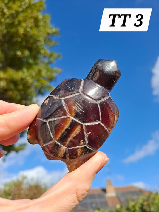 Red Amber Turtle, 52.00g, Carving, Fossil (Ref: TT3)