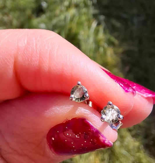 Moldavite (Faceted) 3mm Stud Earrings, 925 Silver (Ref: Pair66)
