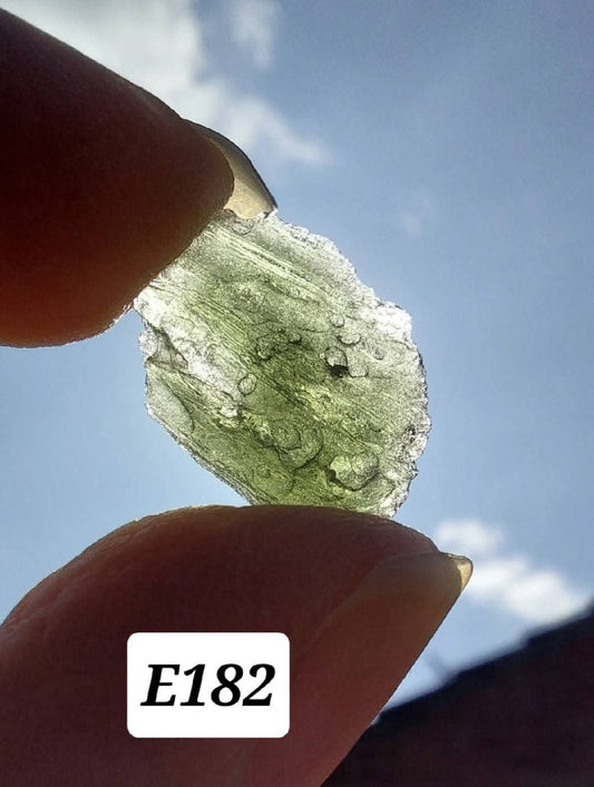 Moldavite Piece, 1.05g, Tektite (Ref: E182)