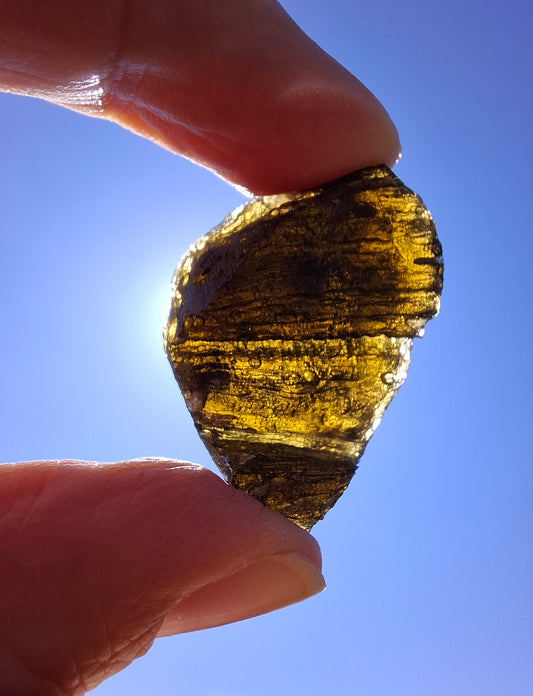 Moldavite Piece, JAKULE, 11.41g, Tektite (Ref: 1176)