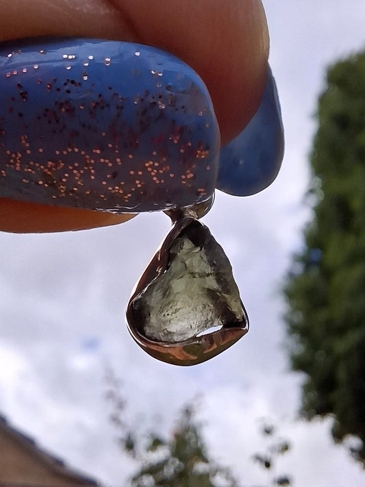 Moldavite Pendant, 925 Silver, Tektite (Ref: P68)
