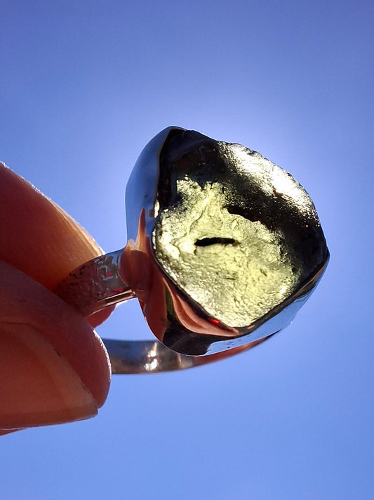 Moldavite Ring, size R, 925 Silver, Tektite (Ref: R317)