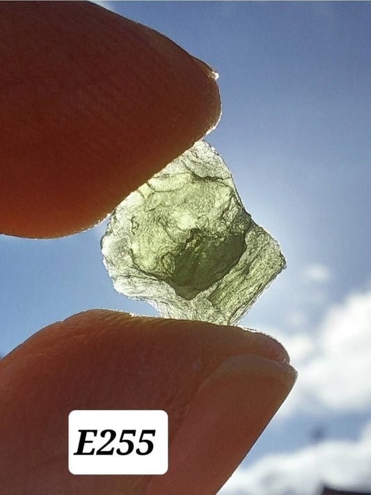 Moldavite Piece, 0.54g, Tektite (Ref: E255)