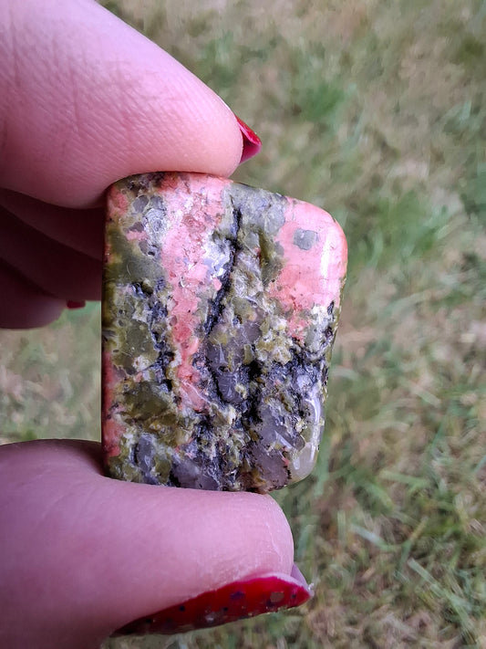 Unakite, Tumble Stone, Crystal (Ref: T182)