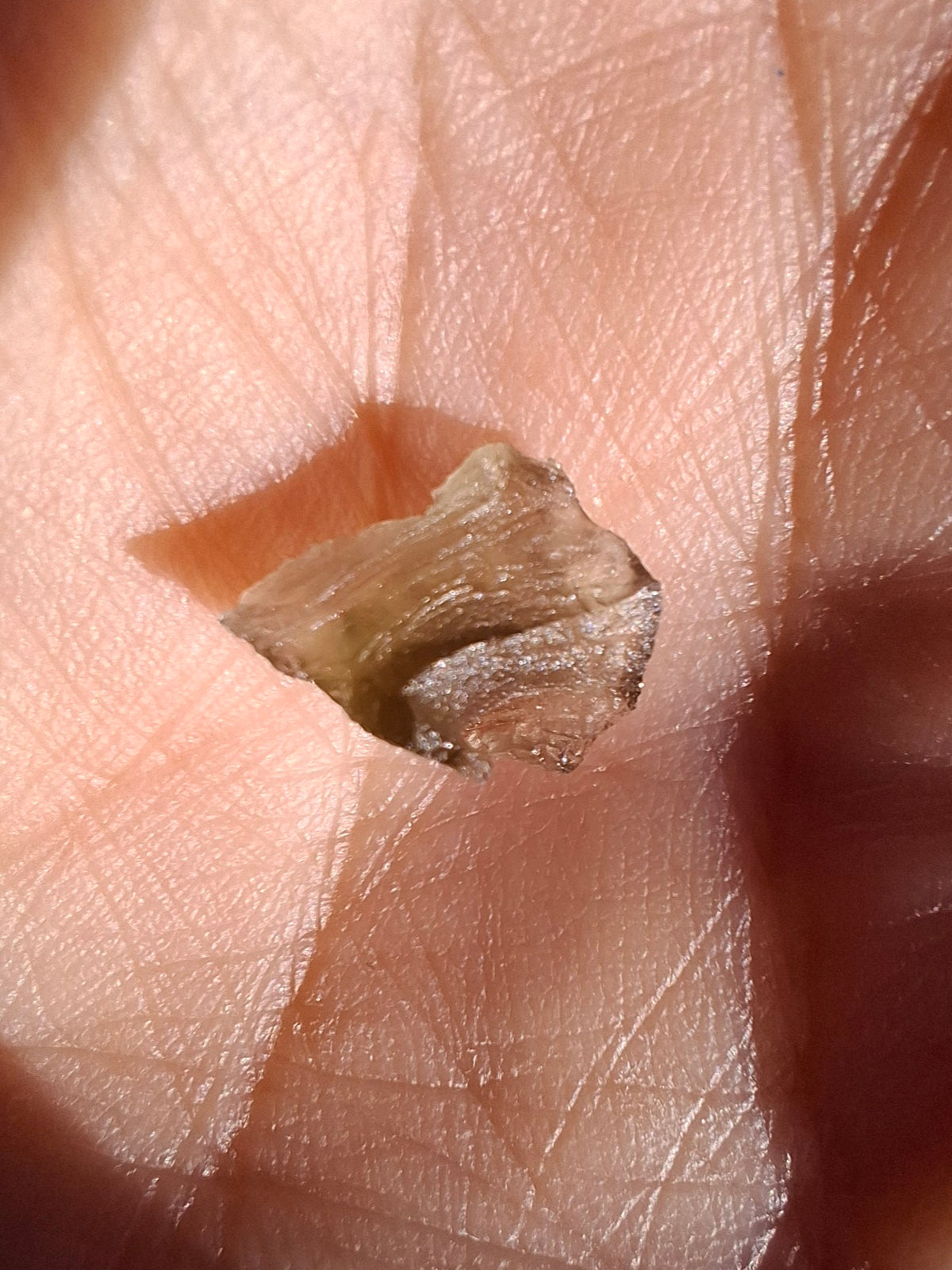 Moldavite small Piece, 0.22g, Tektite (Ref: 1522)
