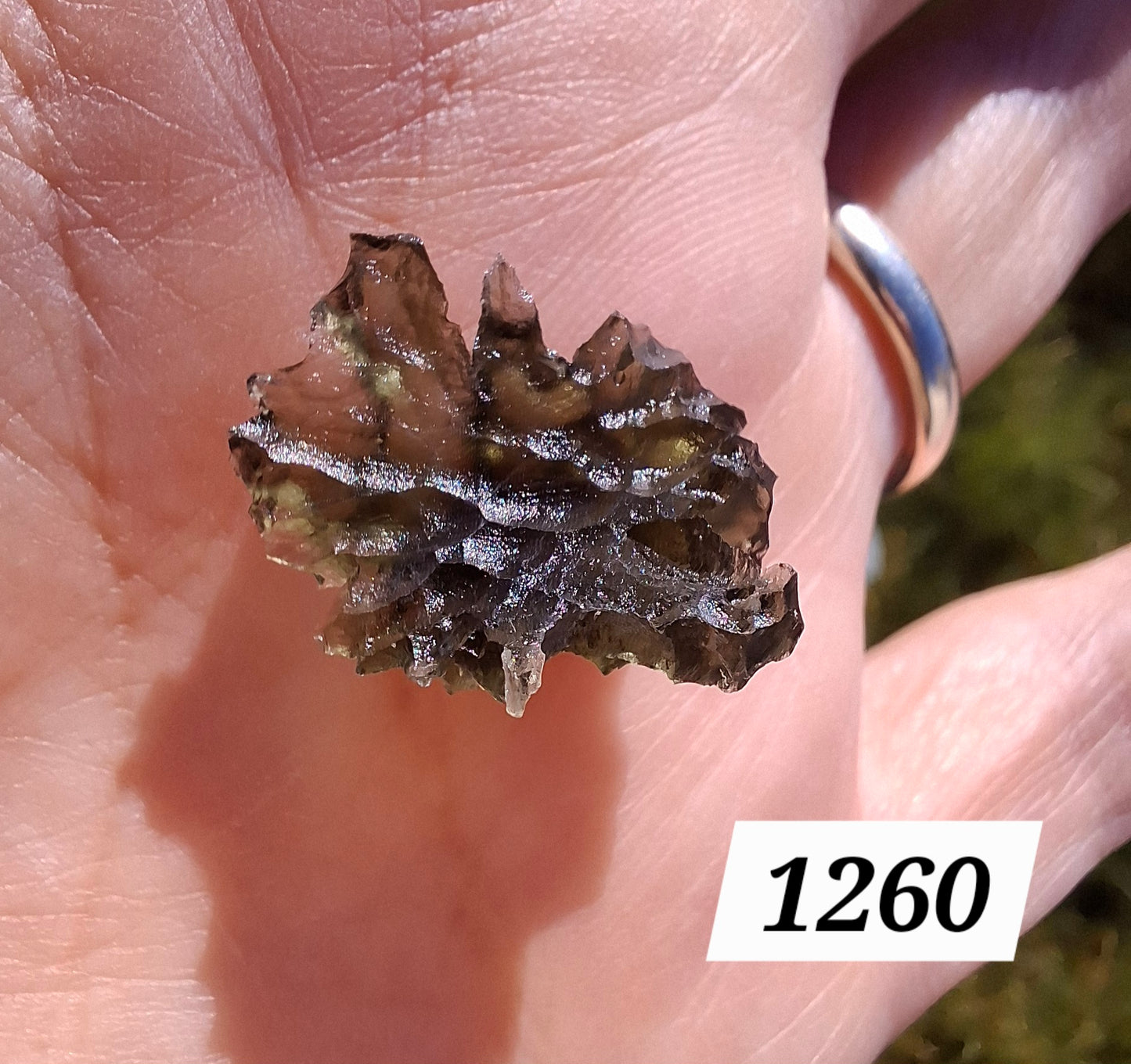 Moldavite Piece, JEZKOVNA BESEDNICE, 1.95g, Tektite (Ref: 1260)