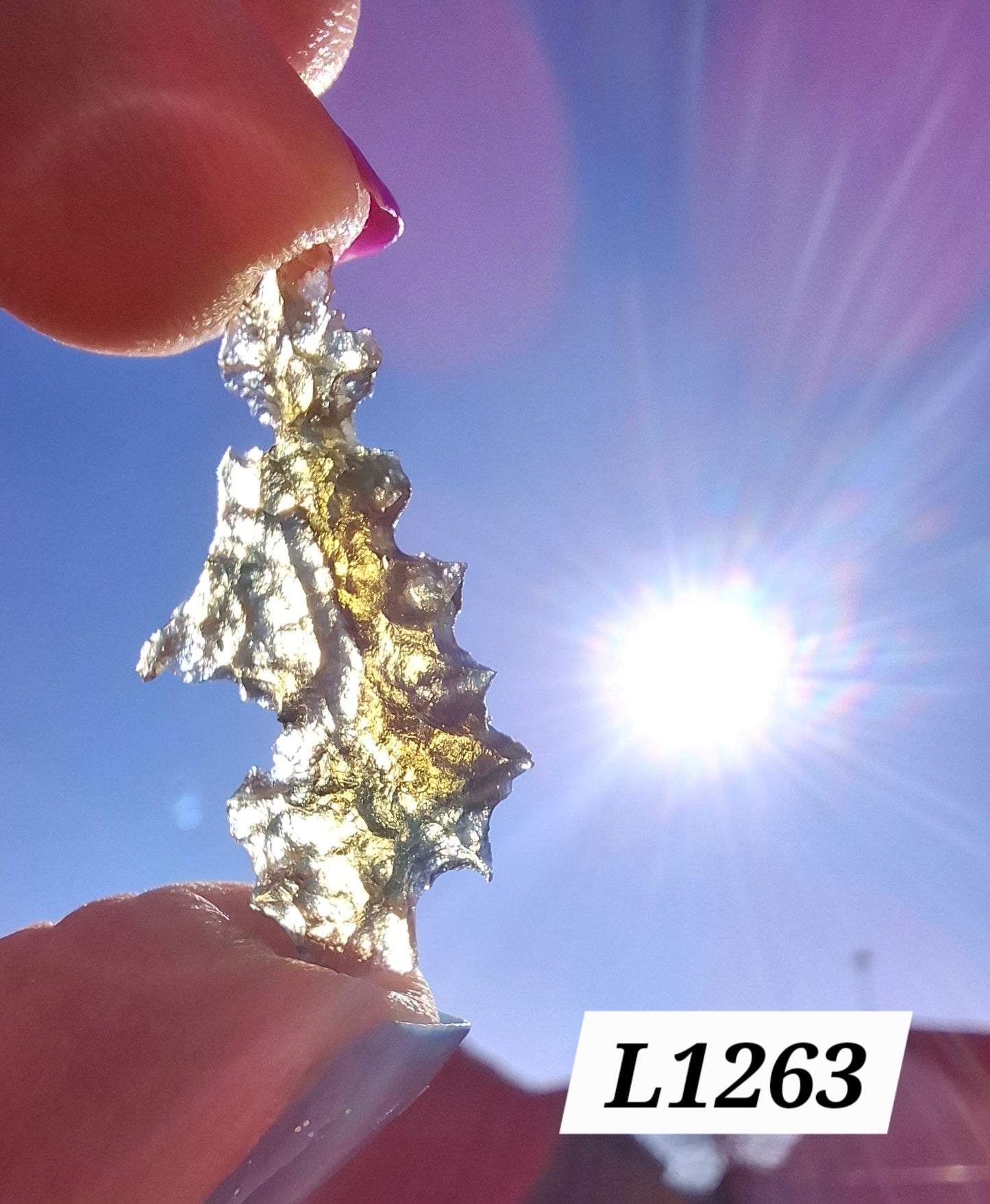 Moldavite Piece, JEZKOVNA BESEDNICE, 0.98g, Tektite (Ref: 1263)