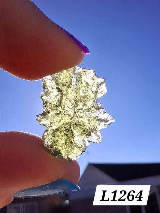 Moldavite Piece, JEZKOVNA BESEDNICE, 2.00g, Tektite (Ref: 1264)