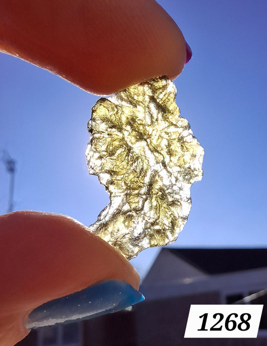 Moldavite Piece, JEZKOVNA BESEDNICE, 1.69g, Tektite (Ref: 1268)