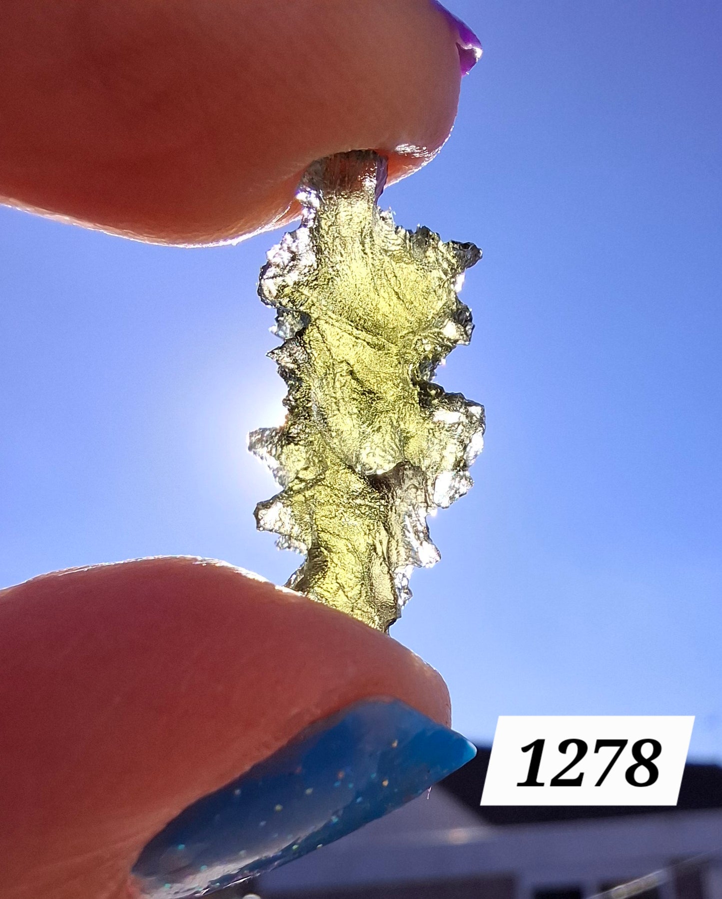 Moldavite Piece, JEZKOVNA BESEDNICE, 1.86g, Tektite (Ref: 1278)