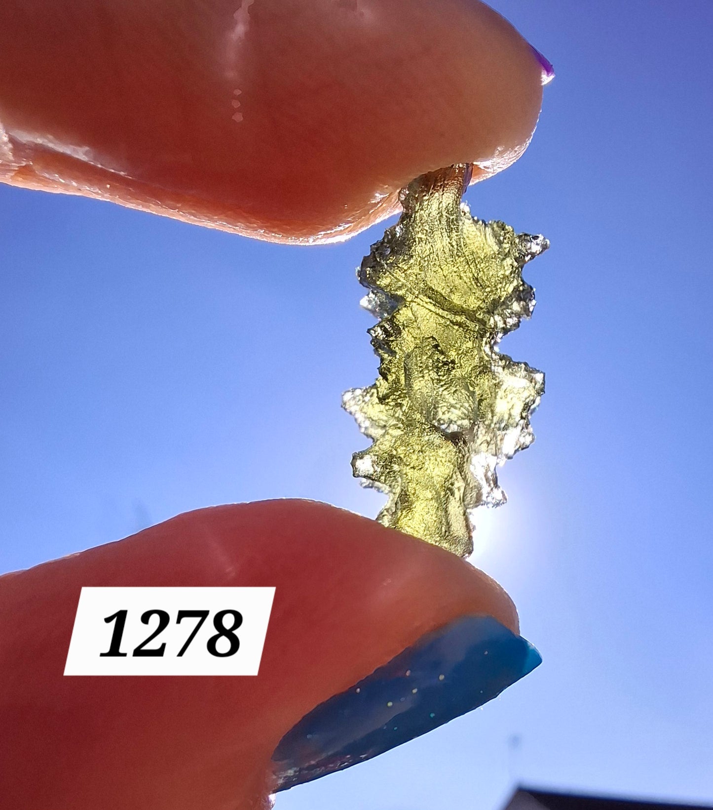 Moldavite Piece, JEZKOVNA BESEDNICE, 1.86g, Tektite (Ref: 1278)
