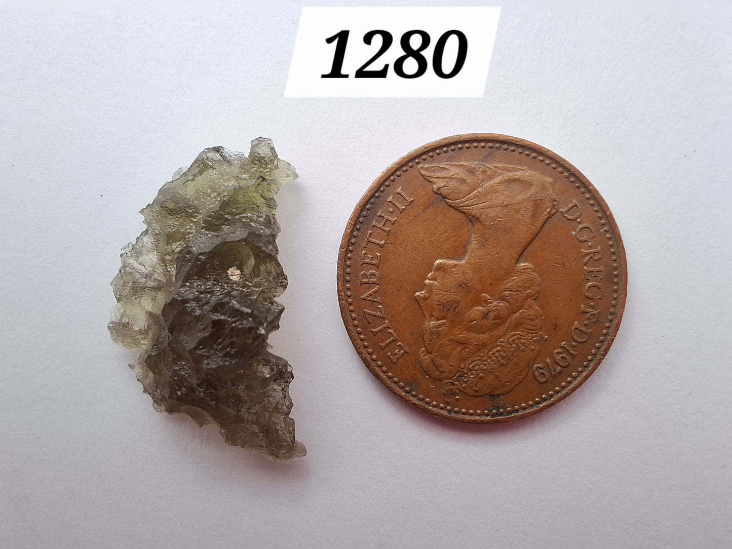 Moldavite Piece, JEZKOVNA BESEDNICE, 1.32g, Tektite (Ref: 1280)