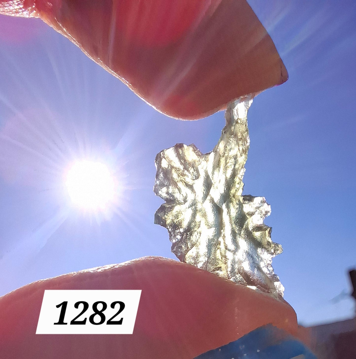 Moldavite Piece, JEZKOVNA BESEDNICE, 0.90g, Tektite (Ref: 1282)