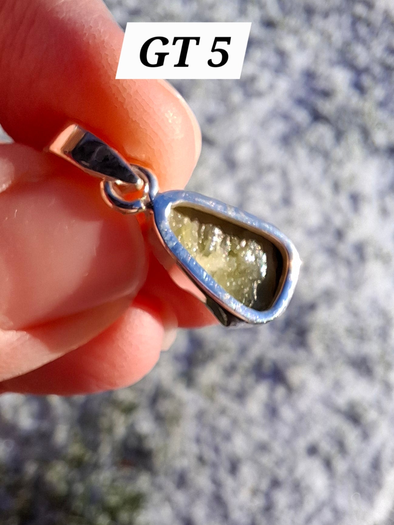 Green Tourmaline Pendant, 925 Silver, Crystal (Ref: GT5)