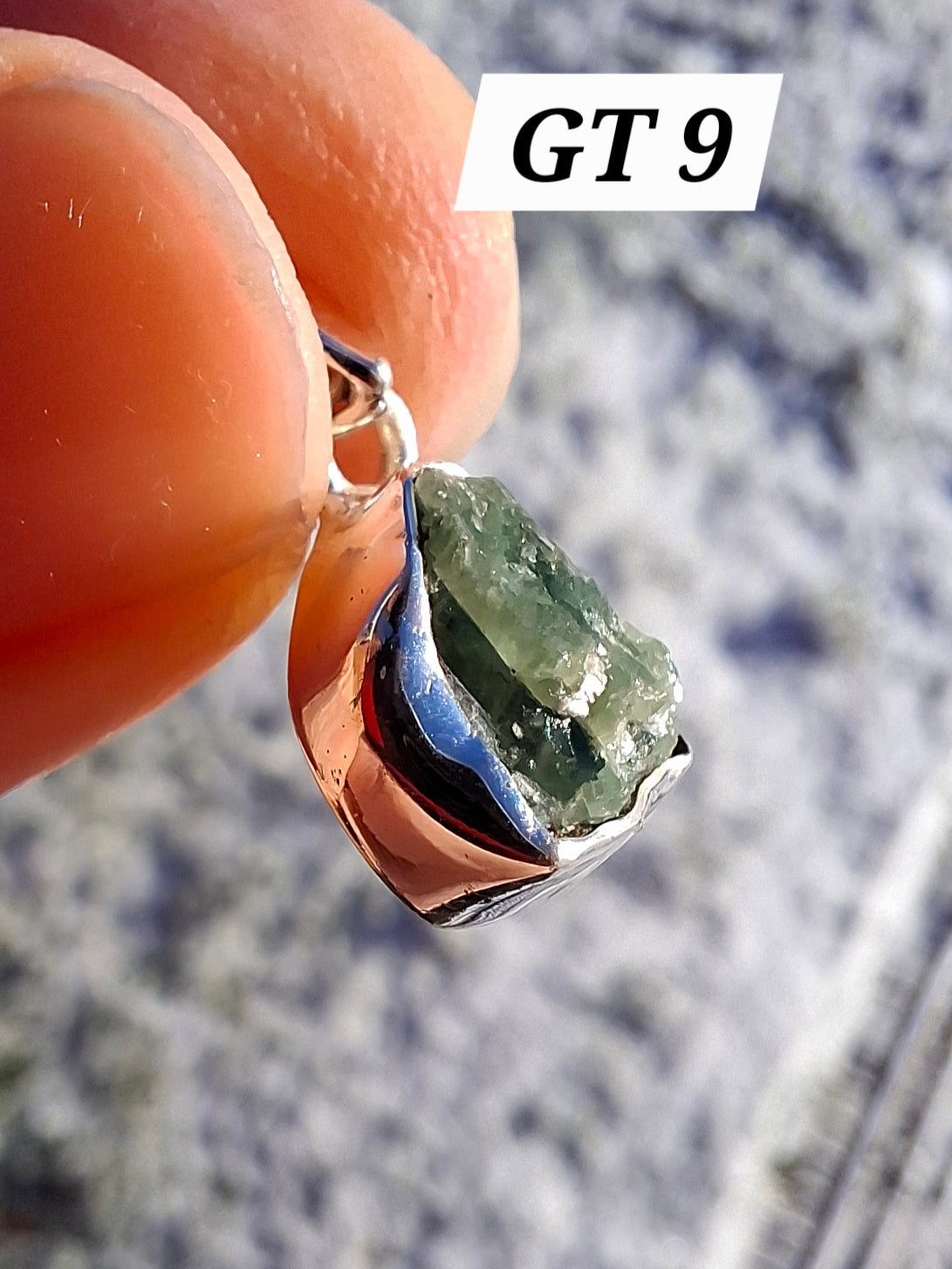 Green Tourmaline Pendant, 925 Silver, Crystal (Ref: GT9)