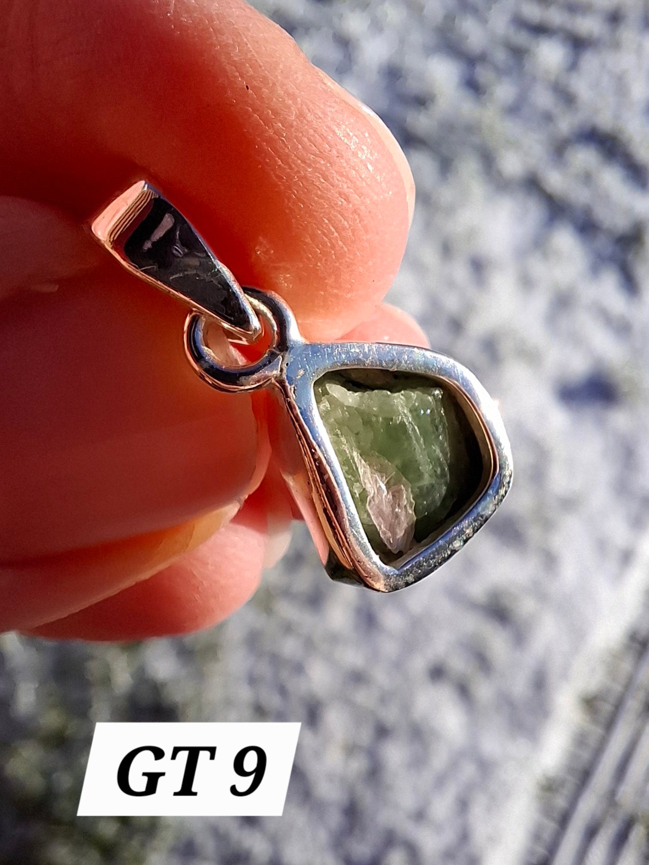 Green Tourmaline Pendant, 925 Silver, Crystal (Ref: GT9)