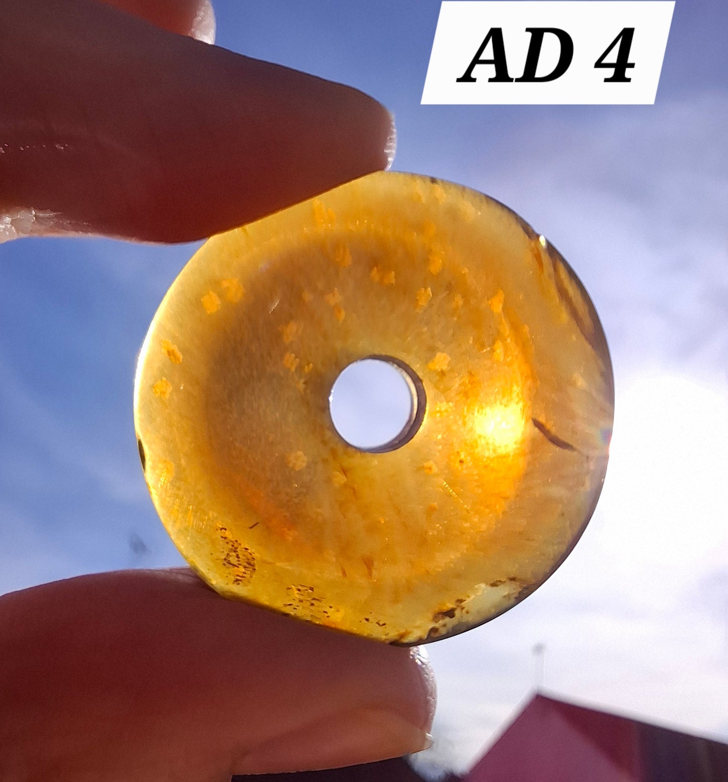 Red Amber Disc/Doughnut carving, sphere holder, 5.39g, Fossil (Ref: AD4)