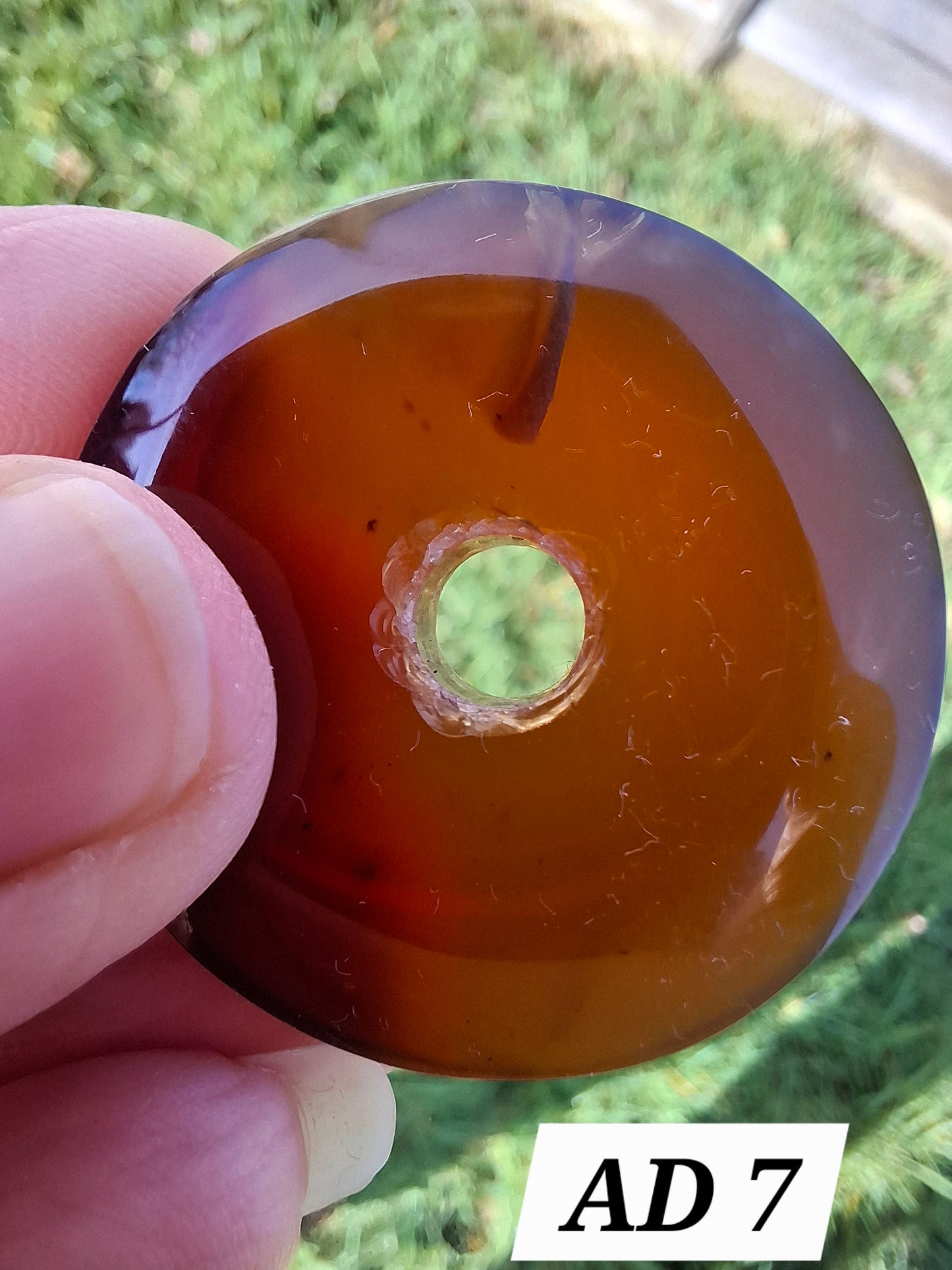Red Amber Disc/ Doughnut carving, Sphere holder, 6.10g, Fossil (Ref: AD7)