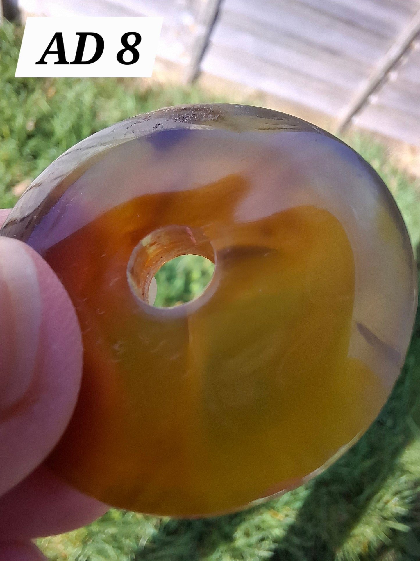 Red Amber Disc/Doughnut carving, Sphere holder, 4.65g, Fossil (Ref: AD8)