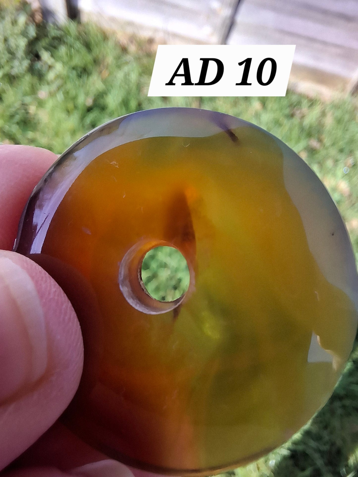 Red Amber Disc/Doughnut carving, Sphere holder, 4.66g, Fossil (Ref: AD10)