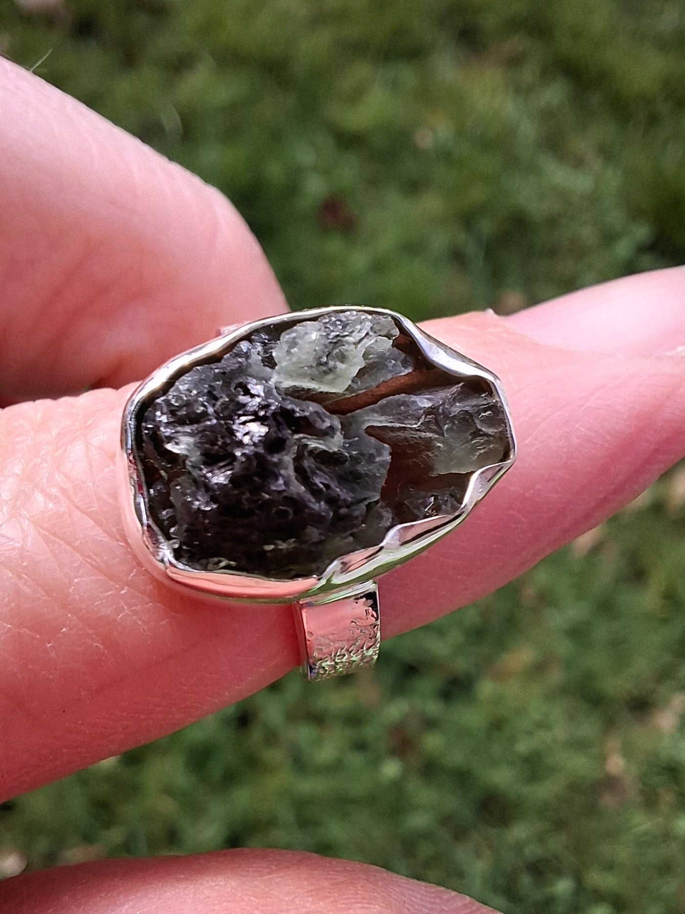 Moldavite Ring, size H, 925 Silver, Tektite (Ref: R294)