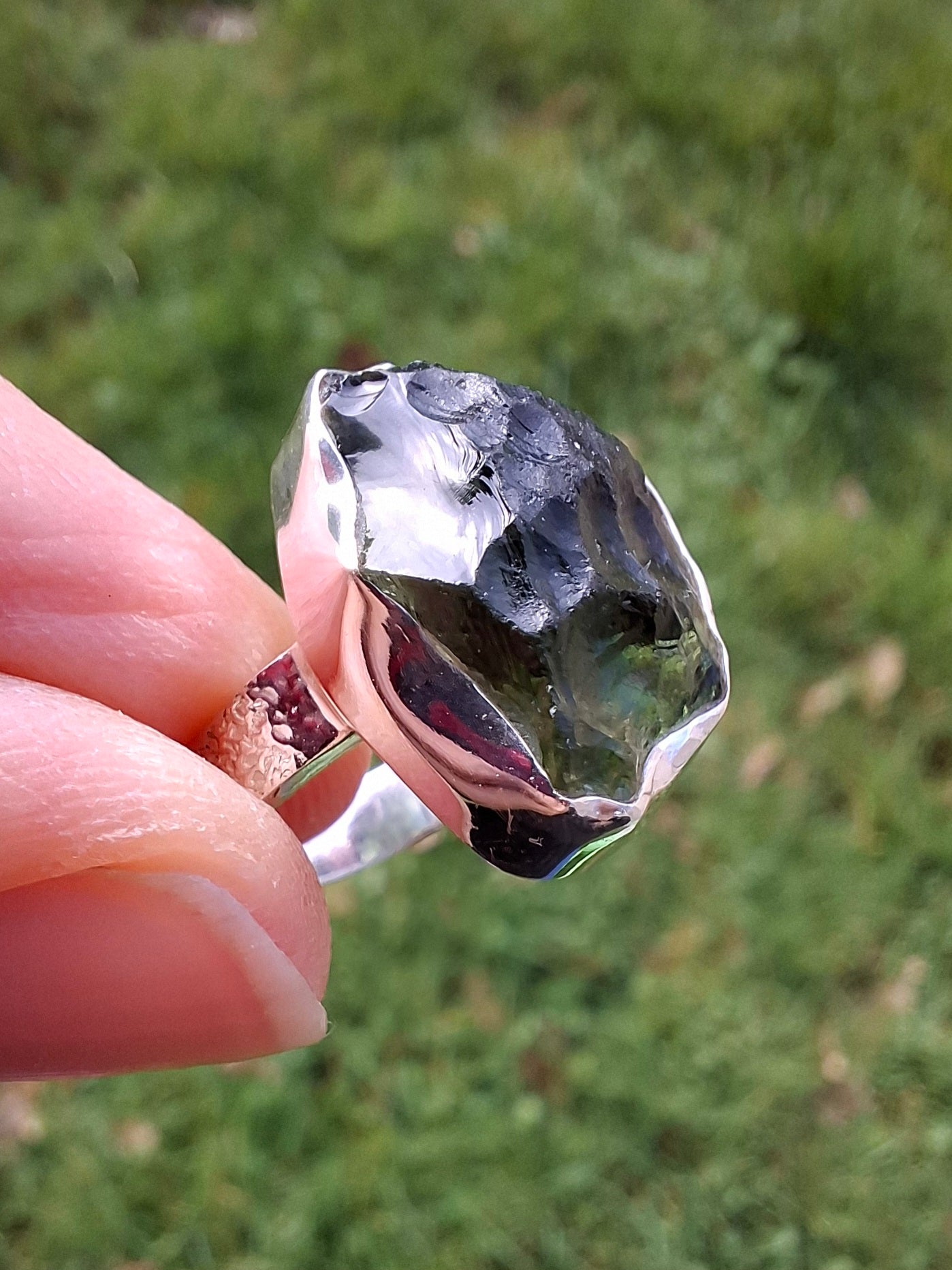 Moldavite Ring, size K, 925 Silver, Tektite (Ref: R301)